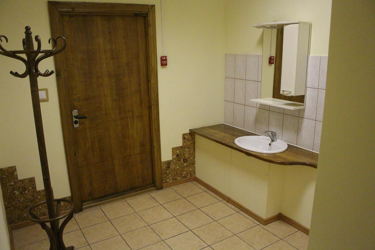 Rooms For Rent On Vokzal ברסט מראה חיצוני תמונה
