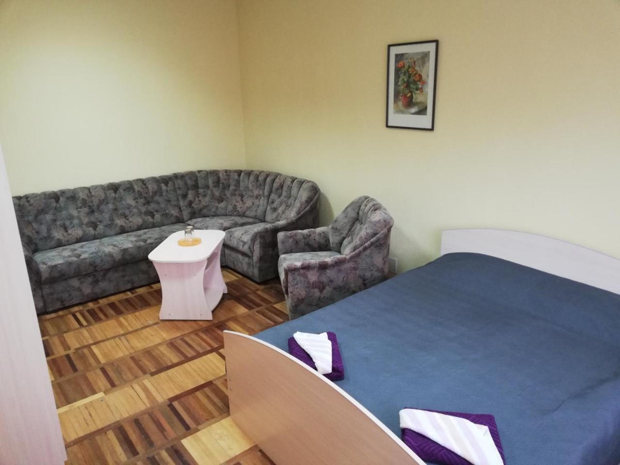 Rooms For Rent On Vokzal ברסט מראה חיצוני תמונה